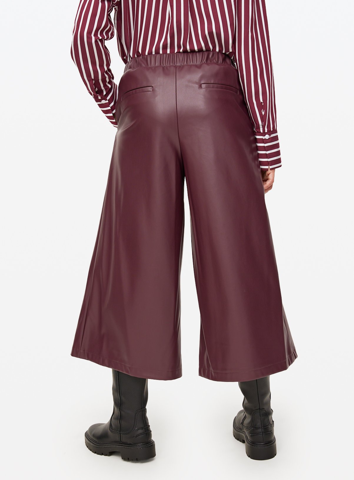 Burgundy PU Culottes 18 - Image 4 thumbnail